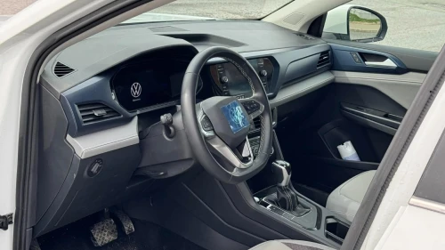 Volkswagen Taos 2024 