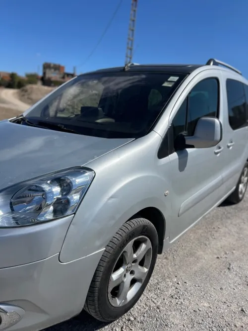 Peugeot TP 2011 Toutes options, finition française