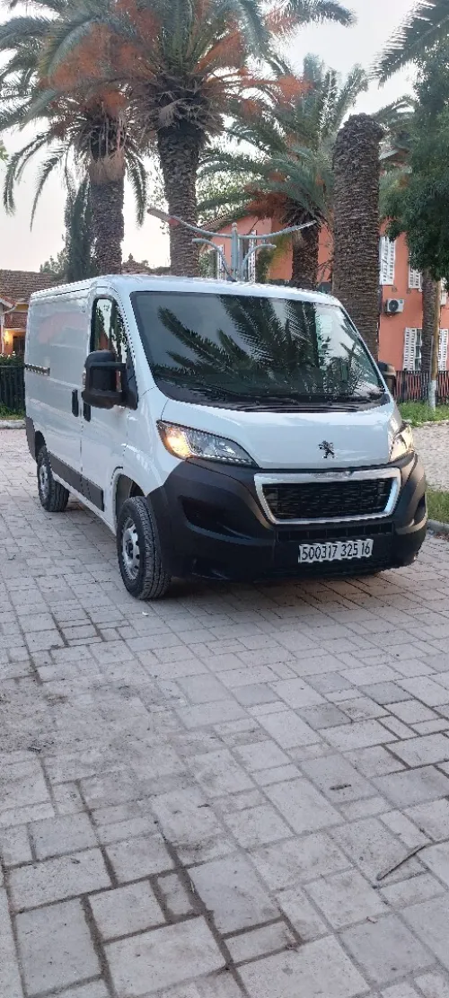 Peugeot kanich 2025