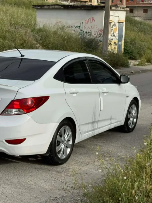 Hyundai Accent RB  4 portes 2018 