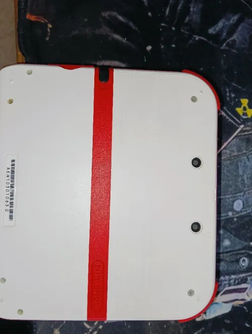 Nintendo 2DS flashé