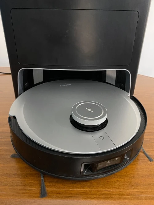 Robot aspirateur ecovacs