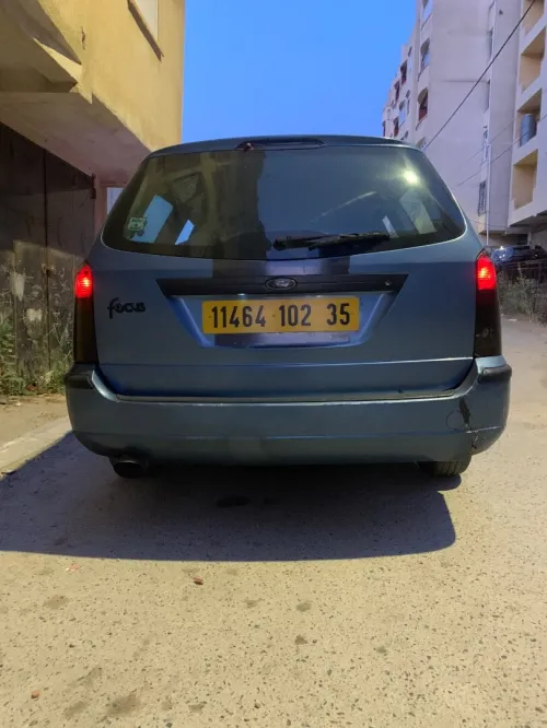 Ford Focus 5 portes 2002 Focus 5 portes