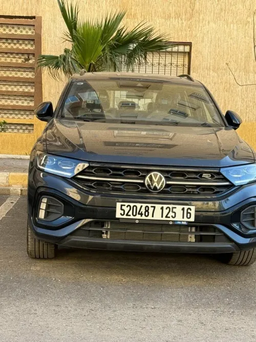 Volkswagen T-Roc 2025 Black star