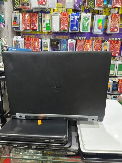 DELL