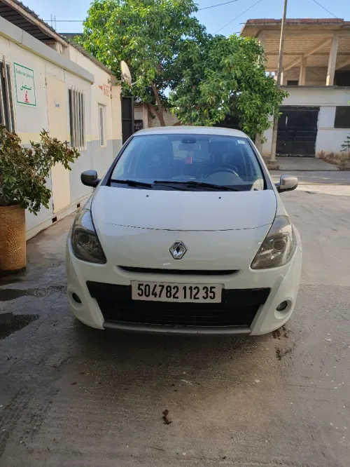 Renault Clio 3 2012 Night and Day
