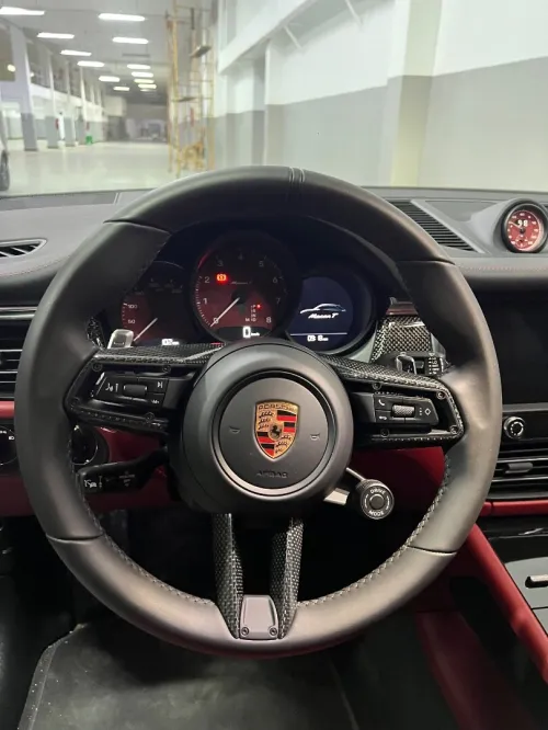 Porsche Macan T 2026 Full carbone