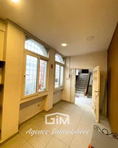 Location Appartement Niveau de villa F2 Alger Hydra