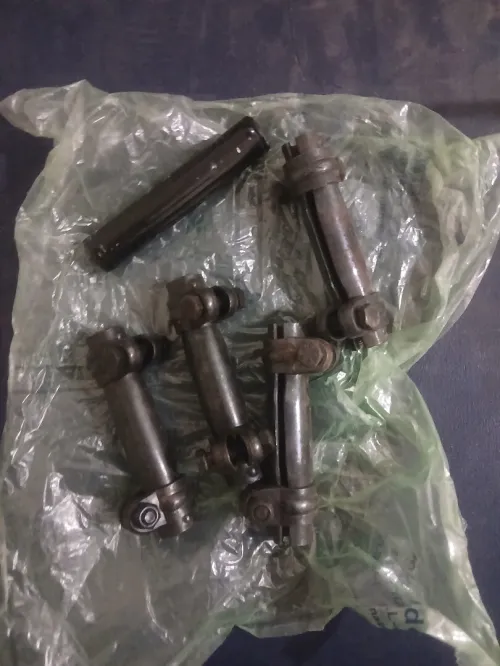 Pièces originales ford,toyota, gmc,chevrolet  v8