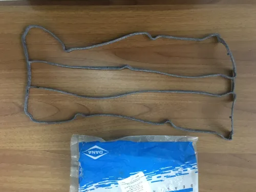 Joint de cache culbuteur pour FORD Fiesta neuf