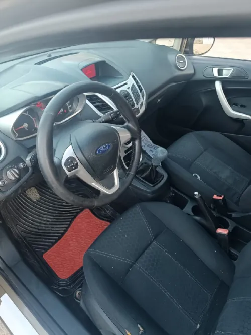 Ford Fiesta 2012 Titanium Sport pack