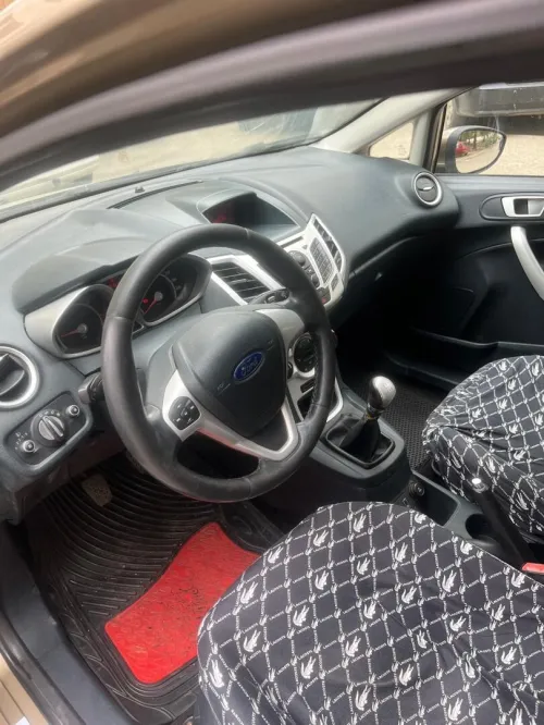Ford Fiesta 2012 Titanium Sport pack