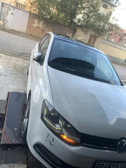 Volkswagen Polo 2016 Carat +