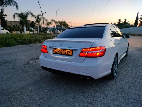 Mercedes Classe E 2012 AVANTGARDE Pack AMG