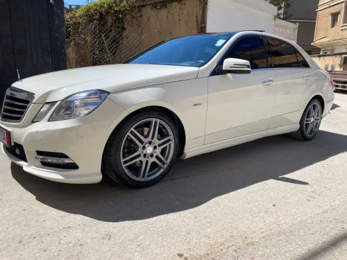 Mercedes Classe E 2012 AVANTGARDE Pack AMG