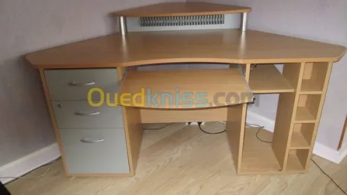 fabricant de bureau sur mesure