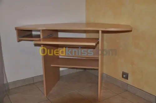 fabricant de bureau sur mesure