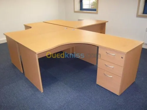 fabricant de bureau sur mesure