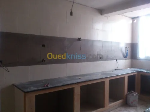 faience. dalle de sol. monocouche