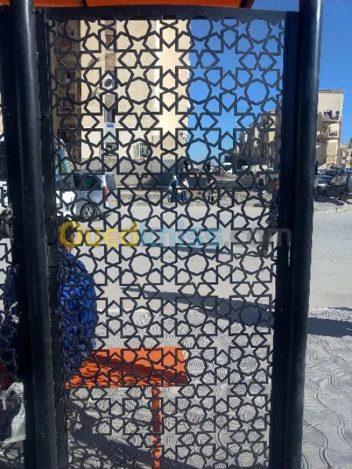 Décorations et sous traitance sur tole