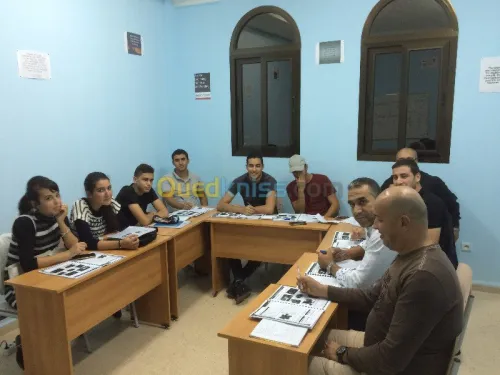  FORMATIONS & LANGUES ETRANGERES 