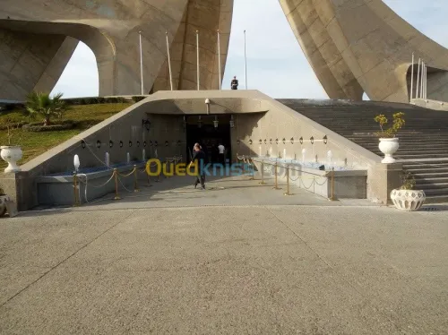 conception et réalisation de jet d'eau,fontaine et piscine 
