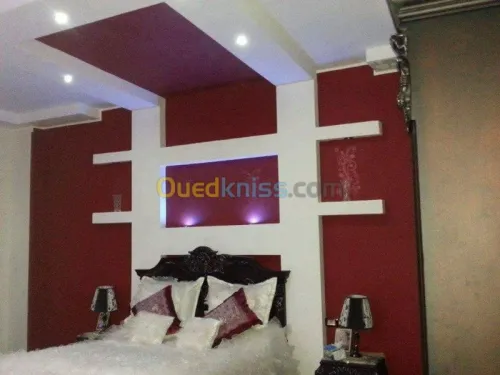 Décoration en plâtre