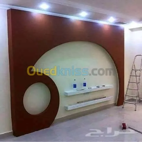 Décoration en plâtre
