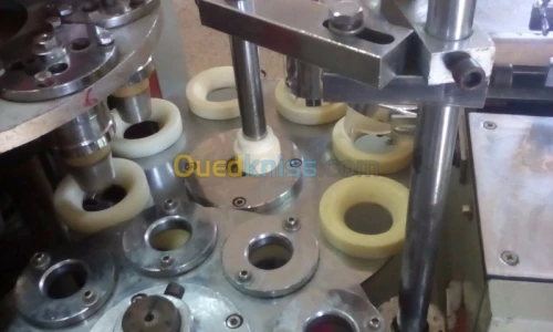 machine gobelet