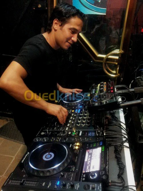 Dj 