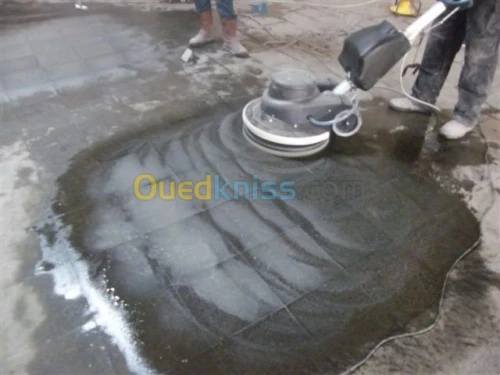 Poncage de sol en beton