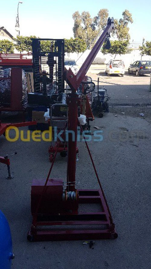 TREUILLE ELECTRIQUE  500KG/25M