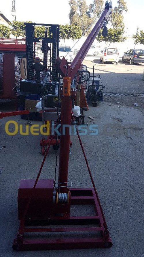 TREUILLE ELECTRIQUE  500KG/25M