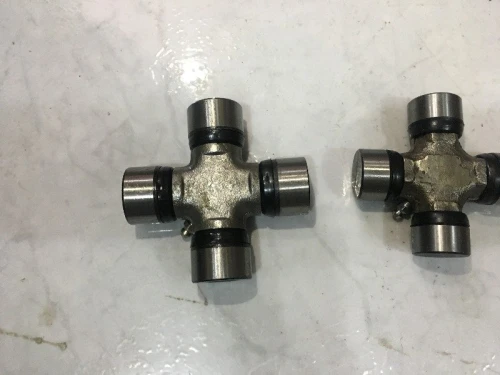CROISILLON CARDAN MAHINDRA SCORPIO