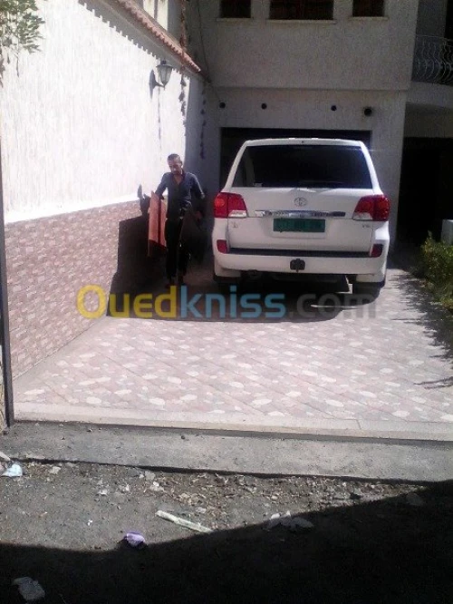 نقل وترحيل الأثاث /DÉMÉNAGEMENT __