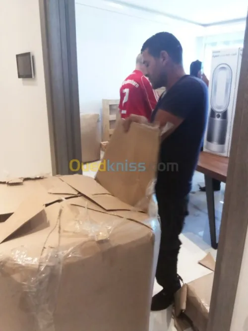 نقل وترحيل الأثاث /DÉMÉNAGEMENT __