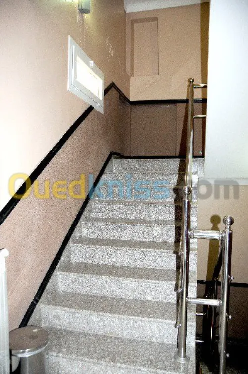 Location Appartement F3 Alger Bordj el bahri