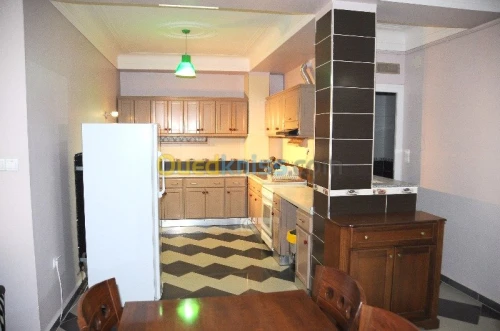 Location Appartement F3 Alger Bordj el bahri