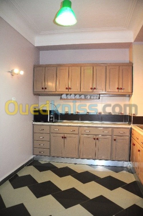 Location Appartement F3 Alger Bordj el bahri