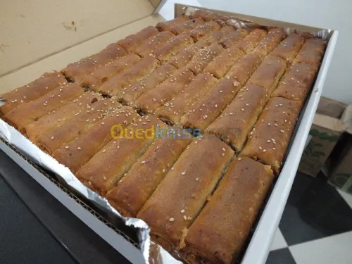 BISCUITERIE PATISSERIE & GATEAUX 