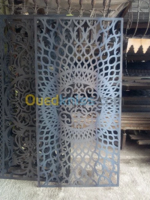 Décorations et sous traitance sur tole