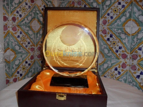  Gravure Laser sur Verre  et Trophée