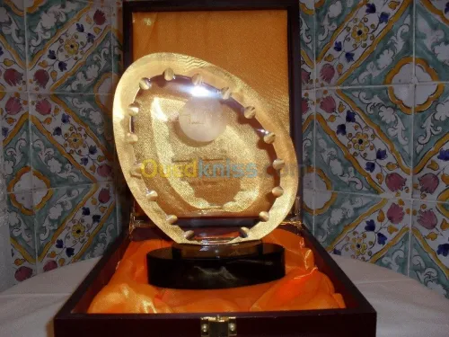  Gravure Laser sur Verre  et Trophée