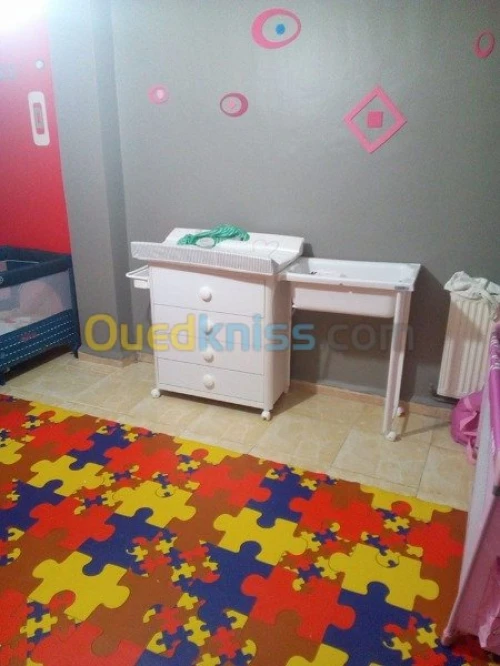 Crèche ecole maternelle