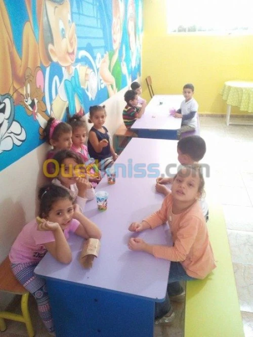 Crèche ecole maternelle