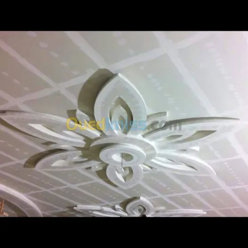 décoration en plâtre