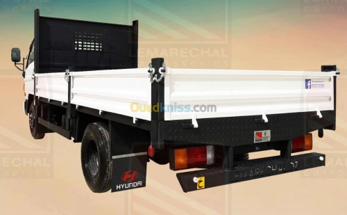 Fabrication de Plateaux sur TIRSAM, SHACMAN, HOWO, HYUNDAI, KIA...