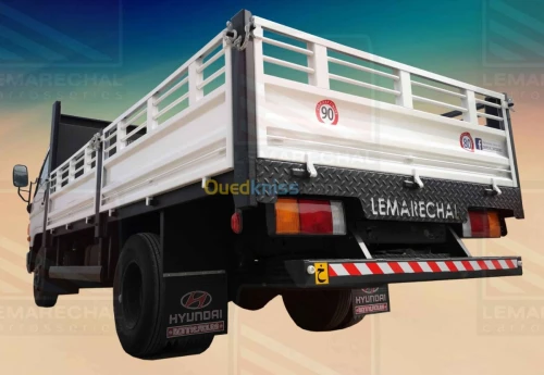 Fabrication de Plateaux sur TIRSAM, SHACMAN, HOWO, HYUNDAI, KIA...