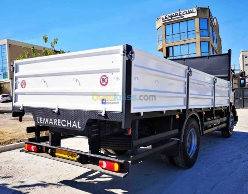 Fabrication de Plateaux sur TIRSAM, SHACMAN, HOWO, HYUNDAI, KIA...