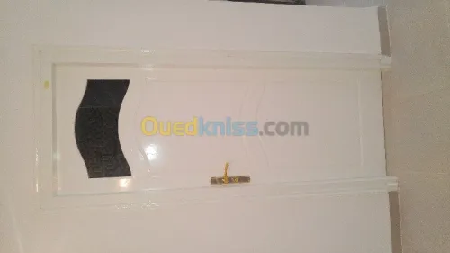 peinture sur le bois (la lac+ vernis )